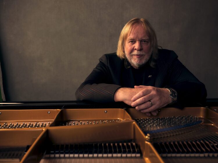 Rick Wakeman: The ClassicRockHistory.com Interview