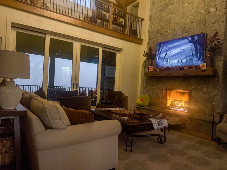 Friday Chit Chat: Halloween Enjoyable, New Traditions & Little Life Updates