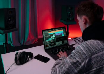 The way to Create Wealthy, Layered Textures in Ambient Music  –