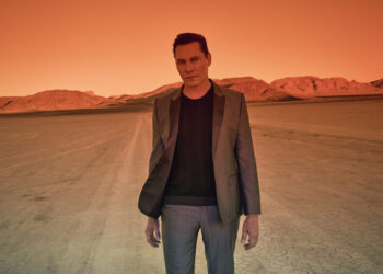 Tiësto Publicizes New Album, Returns to Trance Roots With “Deliver Me To Life”: Hear