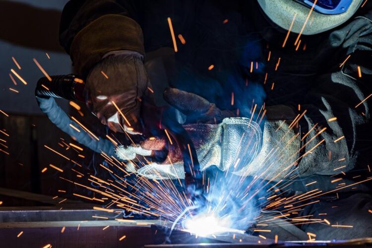 Some great benefits of aluminum MIG welding in fashionable manufacturing
