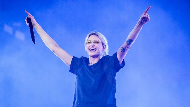 A band with a lady entrance and centre is lastly headlining Obtain Pageant. It is about rattling time