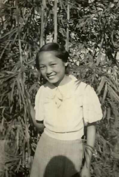 Between Two Worlds – Energetic Historical past