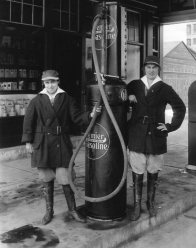 Ladies’s Opposition to the Winnipeg Common Strike – Lively Historical past