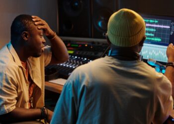 How one can flip samples like the highest 1% of producers