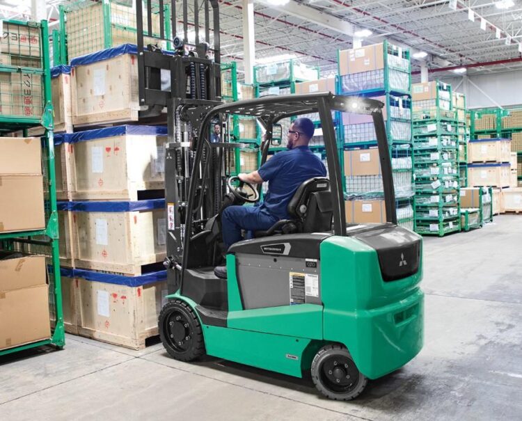 Midsize electrical cushion forklift helps demanding operations