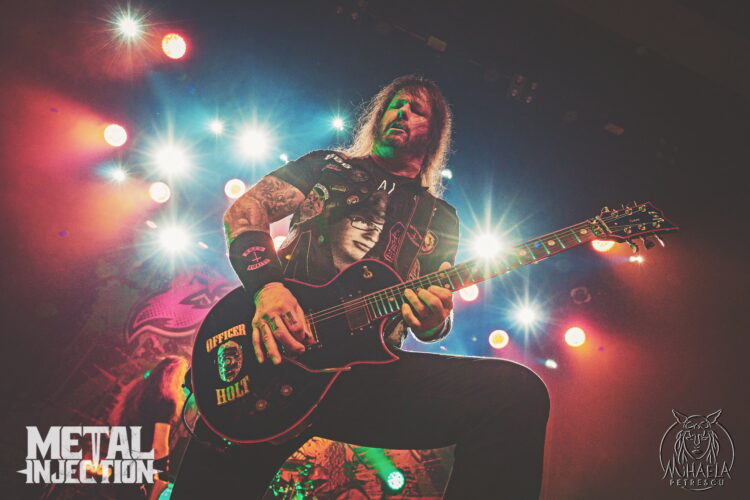 GARY HOLT Says EXODUS Almost Collapsed In The ’90s: “Do not Comply with All My Footsteps”