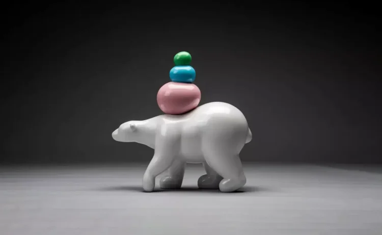 Byun Dae Yong: Sculpting Play into Philosophy