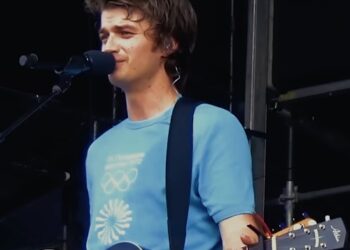 Official Chart first look: Djo defends prime spot towards Swift and Mars – Music Information