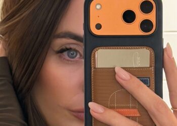 Tips on how to Make Eyes Look Much less Drained (Even on No Sleep)