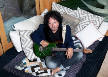 Guitarist STEVE LUKATHER Seems Again On Recording The Solo For TOTO Traditional “Maintain The Line”