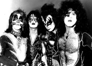 Gene Simmons Says Peter Criss ‘Had Nothing to Do’ With ‘Beth’