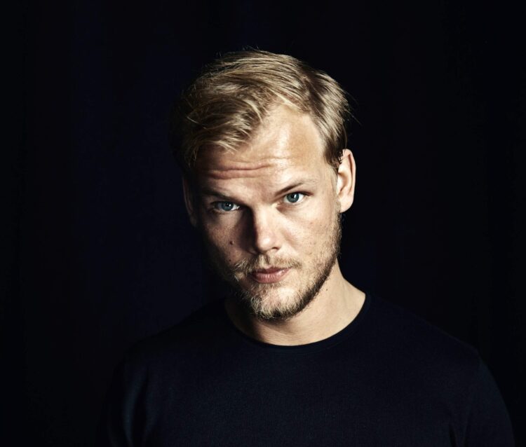 Avicii’s Former Supervisor Claims Documentary Director Filmed “Misery” As an alternative of Intervening