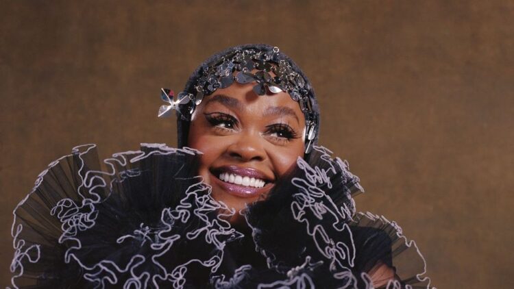 Jill Scott Proclaims First Album in 11 Years