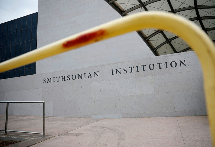 Volunteer Group Archives Smithsonian Wall Textual content