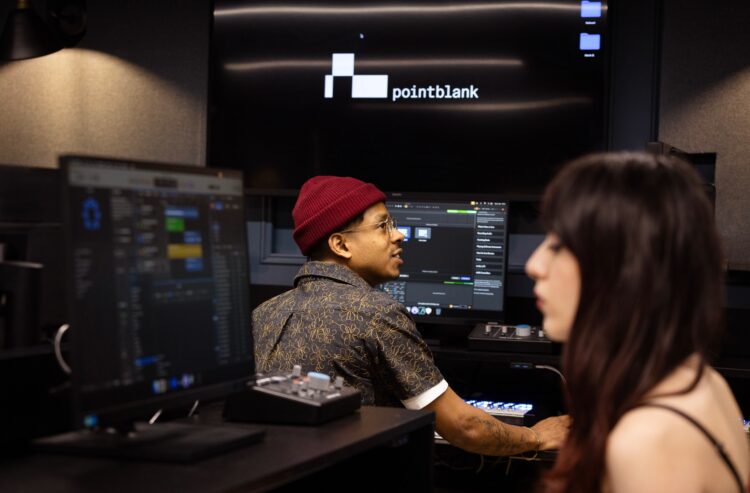 Utilizing Reversals to Create Distinctive Transitions in Your Tracks –