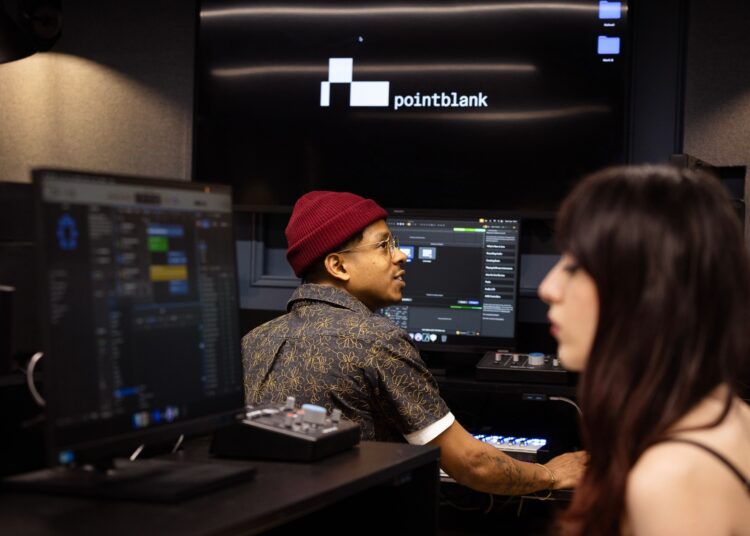 Utilizing Reversals to Create Distinctive Transitions in Your Tracks –