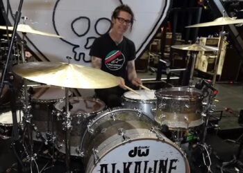 ATOM WILLARD Exits ALKALINE TRIO Much less Than Three Years After Becoming a member of Full-Time