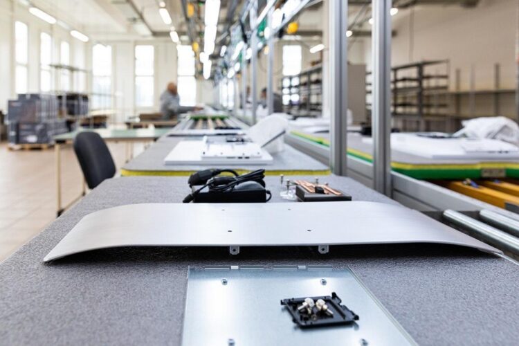 Ensamble esbelto en el taller de chapa metálica