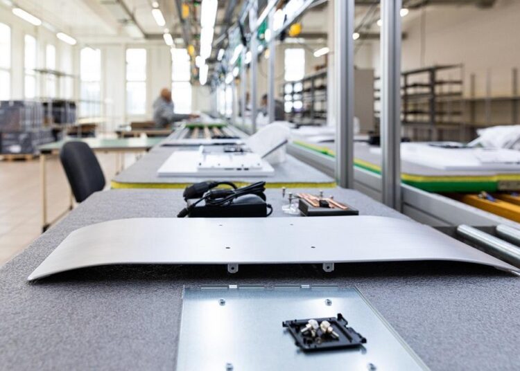 Ensamble esbelto en el taller de chapa metálica