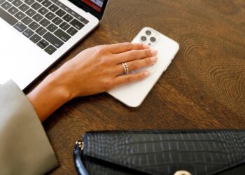 Methods to Restore, Strengthen, and Look after Your Nails