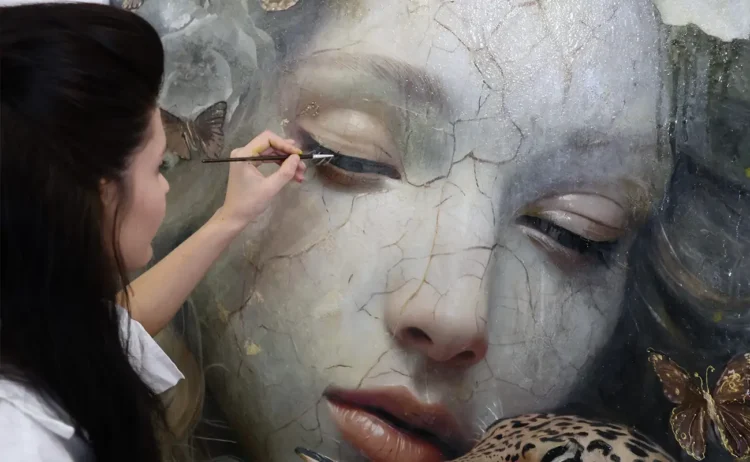 Bianca Pirlog: Gilding the Fractures of Id