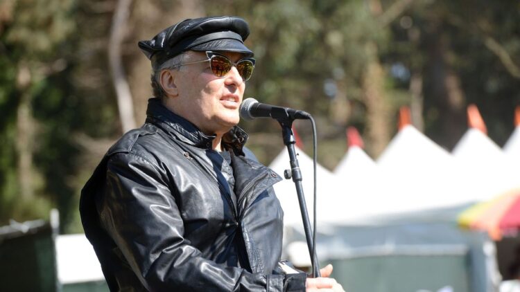 Ex-Lifeless Kennedys Singer Jello Biafra Hospitalized After Stroke
