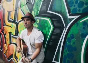 AI Music Fraudster Mike Smith Pleads Responsible To Ripping Off Streaming Companies