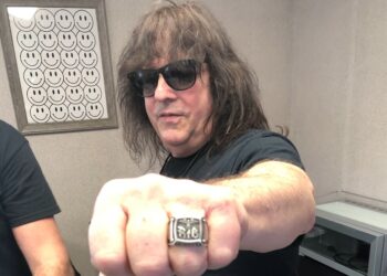 ROSS THE BOSS – Former MANOWAR Guitarist Lifeless At 72