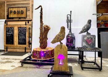 Artist conveys change and movement by sculpture