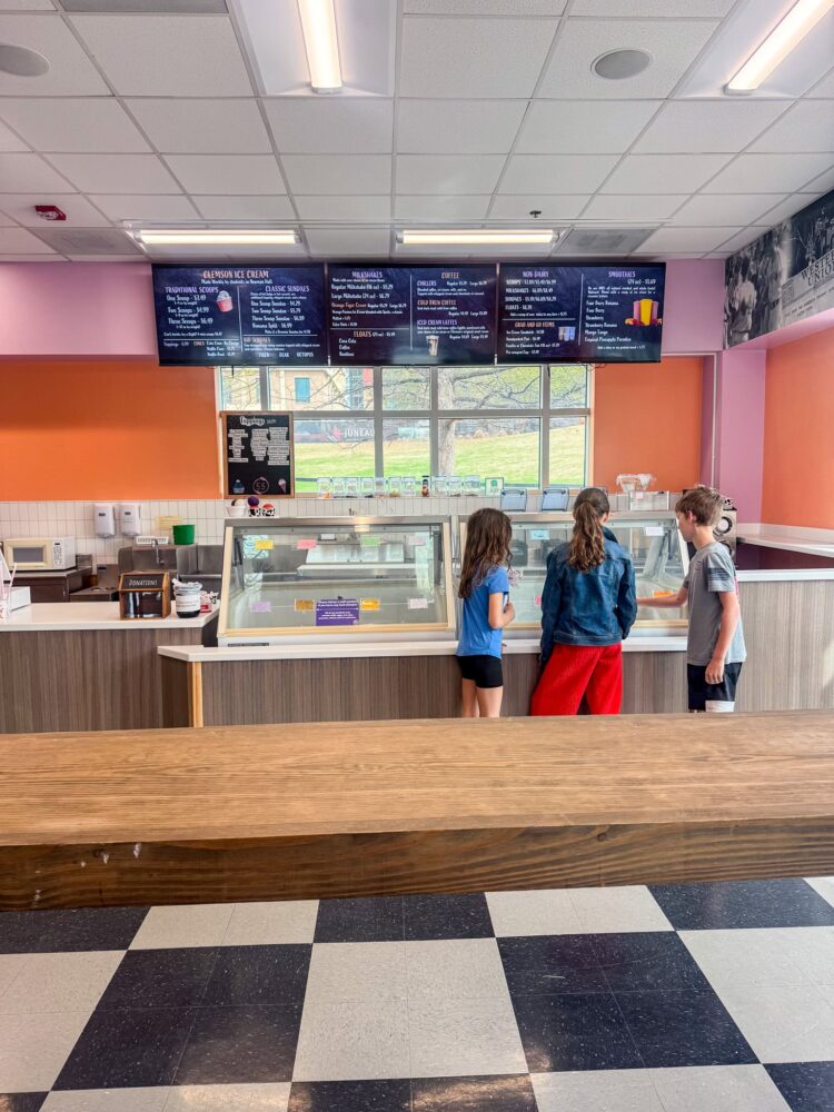 5 on Friday – A Wholesome Slice of Life