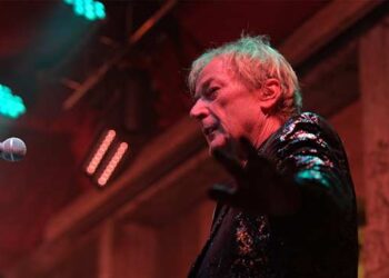 Geoff Downes on Asia’s New Reside Album, John Wetton’s Legacy, and His Profession from the Buggles to Sure