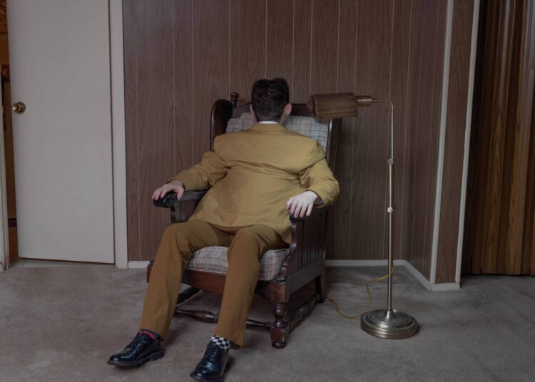 Ben Zank’s Portraits Teeter Between Surrealism and the Mundane — Colossal