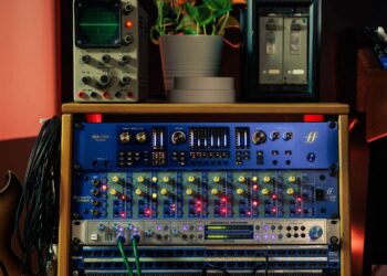 Focusrite unveils ISA C8X, its first ISA audio interface constructed on Rupert Neve’s preamp legacy