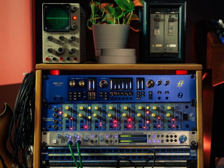 Focusrite unveils ISA C8X, its first ISA audio interface constructed on Rupert Neve’s preamp legacy