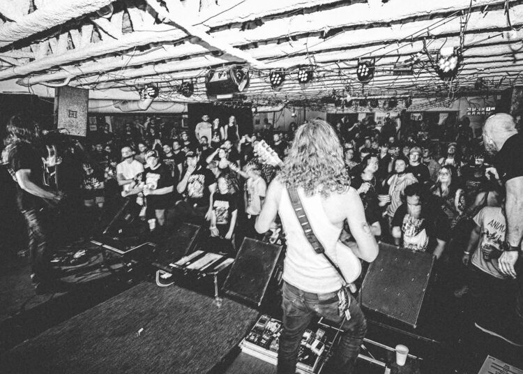 ÜGA BÜGA Delivers Solely The Most Amped Up Riffs On “Valley Of The Wolf”