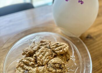 The Greatest “Guilt Free” Peanut Butter Cookies