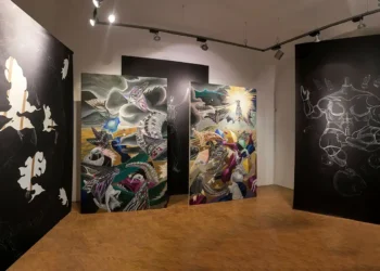 Iva Tratnik: Our bodies in Bloom on the Fringe of Collapse