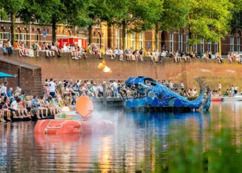 A Parade of Floating Artworks Honors Hieronymus Bosch within the Netherlands — Colossal