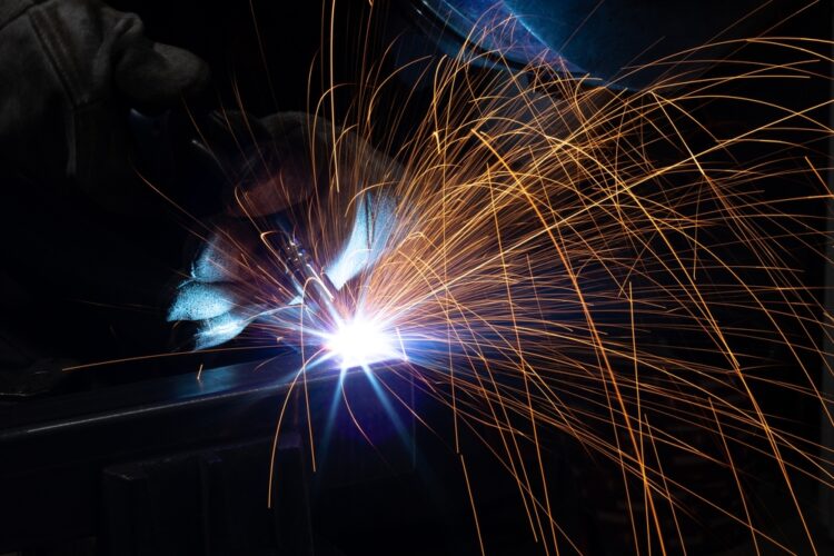 When to Use MIG vs. TIG Welding in Customized Fabrication