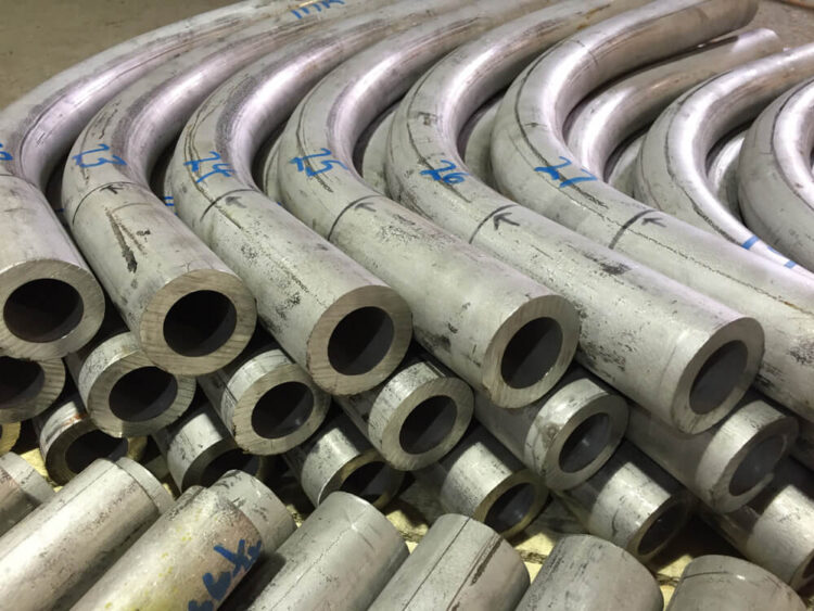 Why Chemical Vegetation and Refineries Select Customized Pipe Fabrication Over Normal Elements