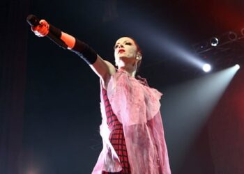 High 10 Songs About Unrequited Love By Feminine Artists