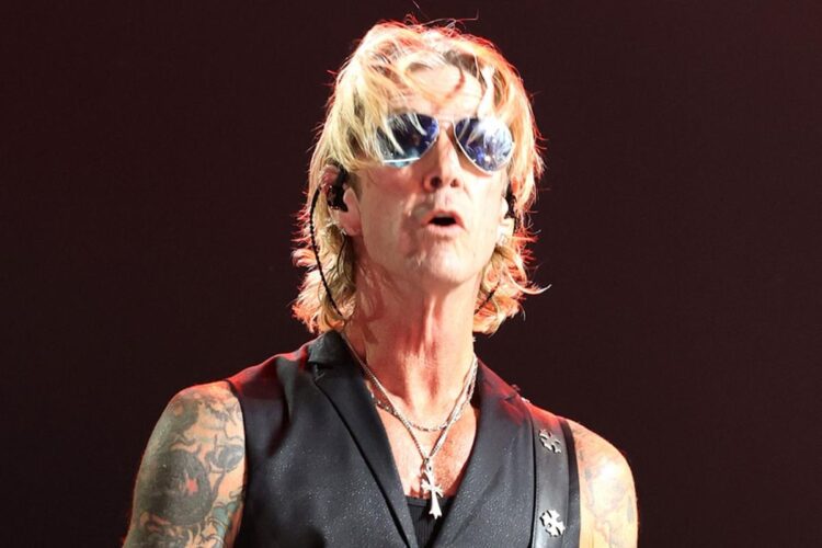 Weapons N’ Roses Cowl Uncommon Intercourse Pistols Tune Stay for the First Time