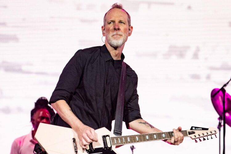 No Doubt Guitarist Reveals Parkinson’s Analysis