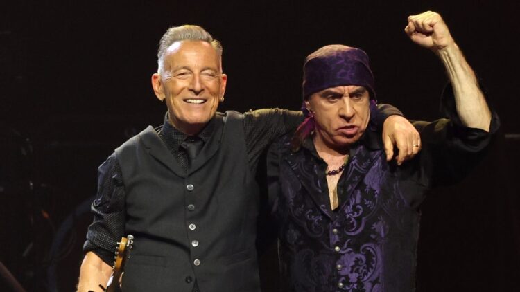 Watch Bruce Springsteen Cowl “Purple Rain” in Excessive-Def