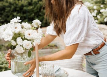 30 Considerate Items to Seize in One Journey