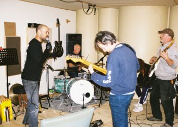 Hearken to Eddy Present Suppression Ring’s Shock New Album