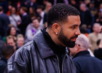 Drake Turns into First Artist to Maintain Prime Three Billboard 200 Spots