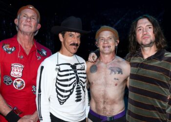 Purple Sizzling Chili Peppers Promote Music Catalog to Warner for $300 Million