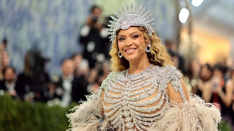 Met Gala 2026 Images: Beyoncé, Madonna, Stevie Nicks, and Extra